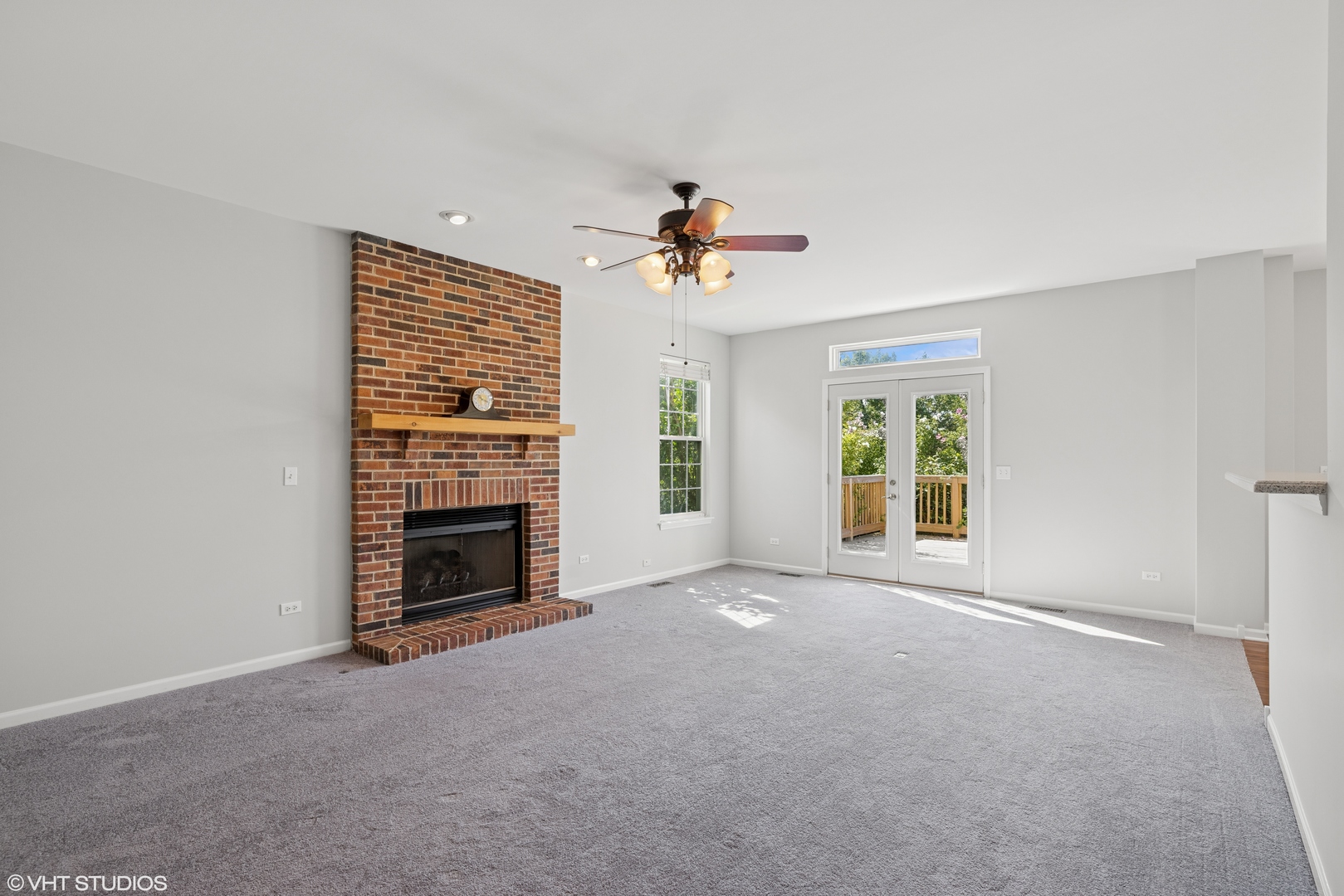 4747 W Pebble Beach Drive, Wadsworth, IL 60083