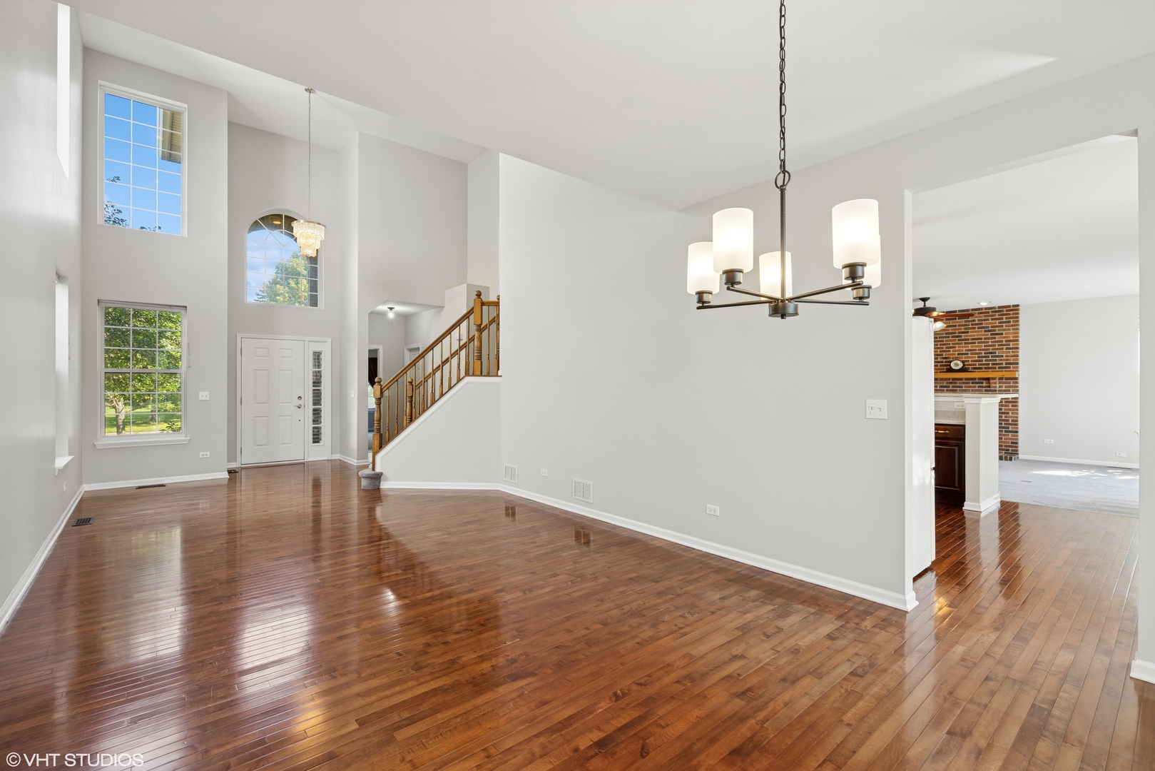 4747 W Pebble Beach Drive, Wadsworth, IL 60083