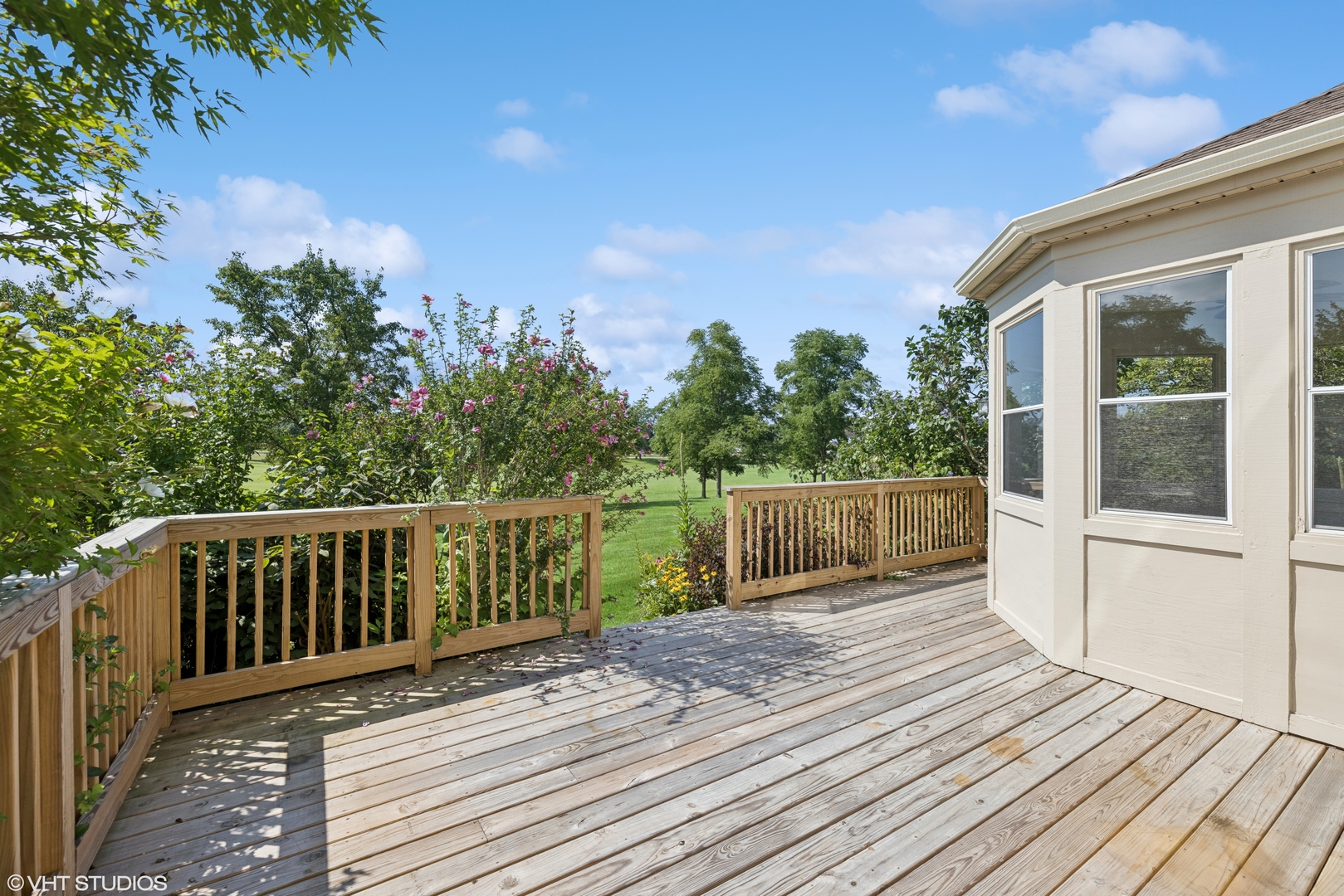 4747 W Pebble Beach Drive, Wadsworth, IL 60083