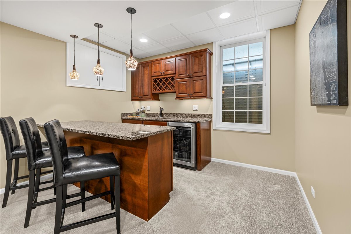 1917 Halifax Street, Libertyville, IL 60048