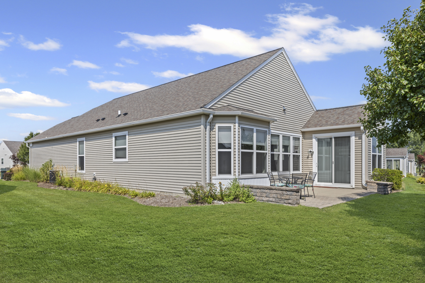 3092 Epstein Circle, Mundelein, IL 60060