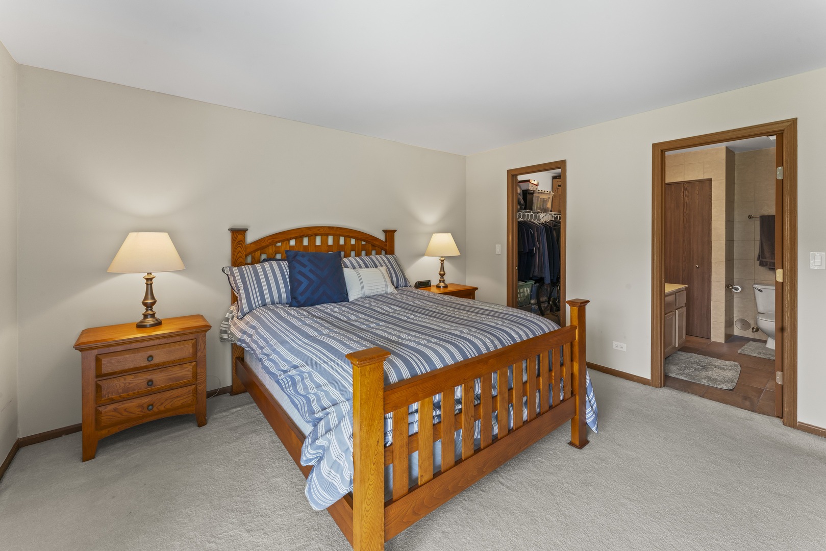 34 Coolidge Court #A, Streamwood, IL 60107