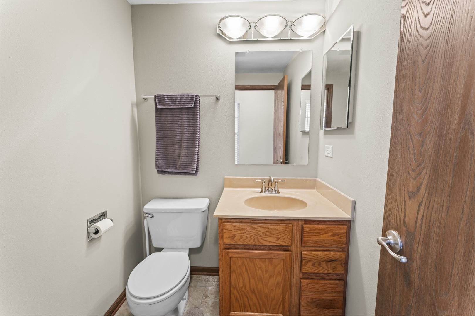 34 Coolidge Court #A, Streamwood, IL 60107