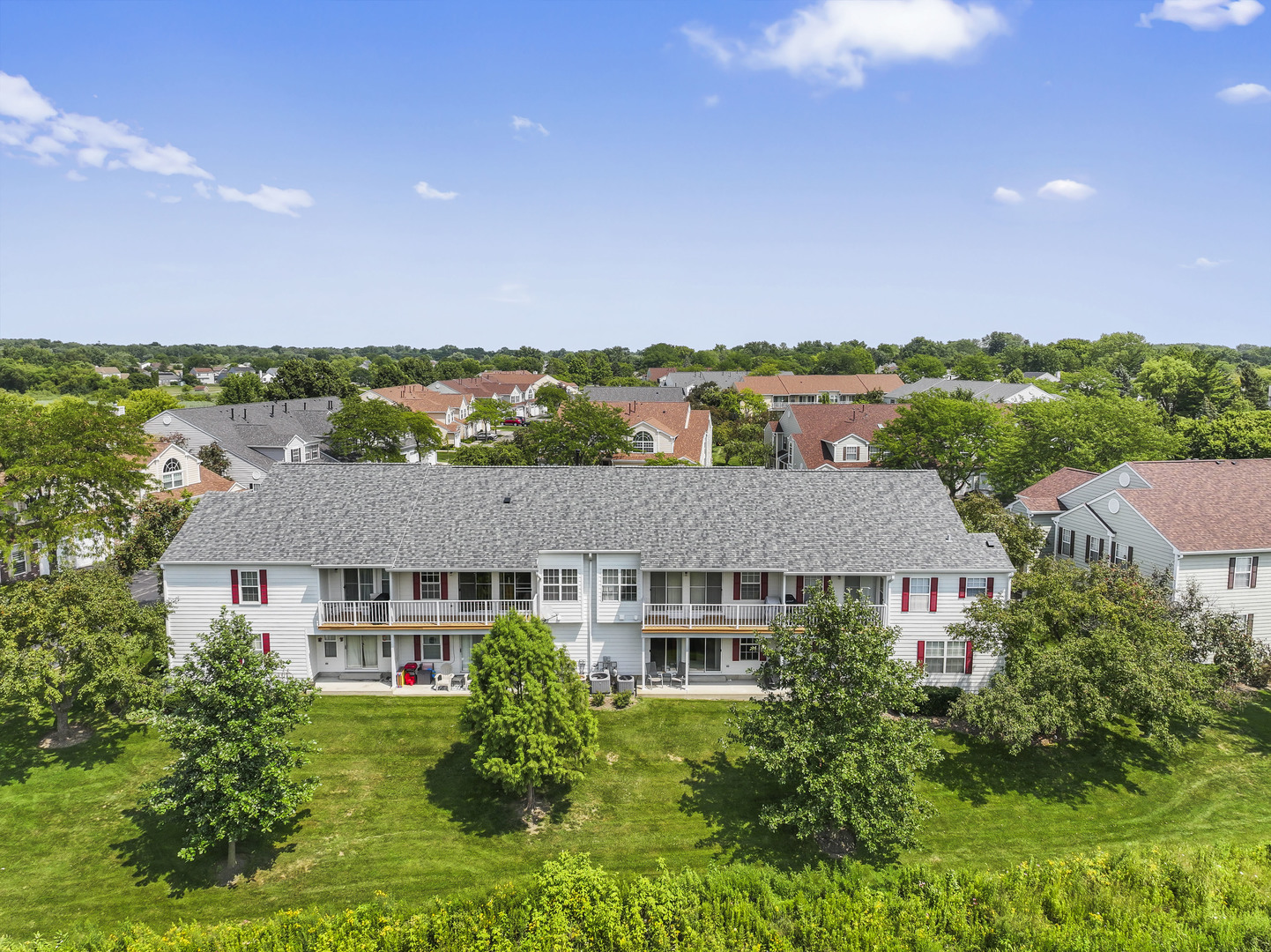 34 Coolidge Court #A, Streamwood, IL 60107