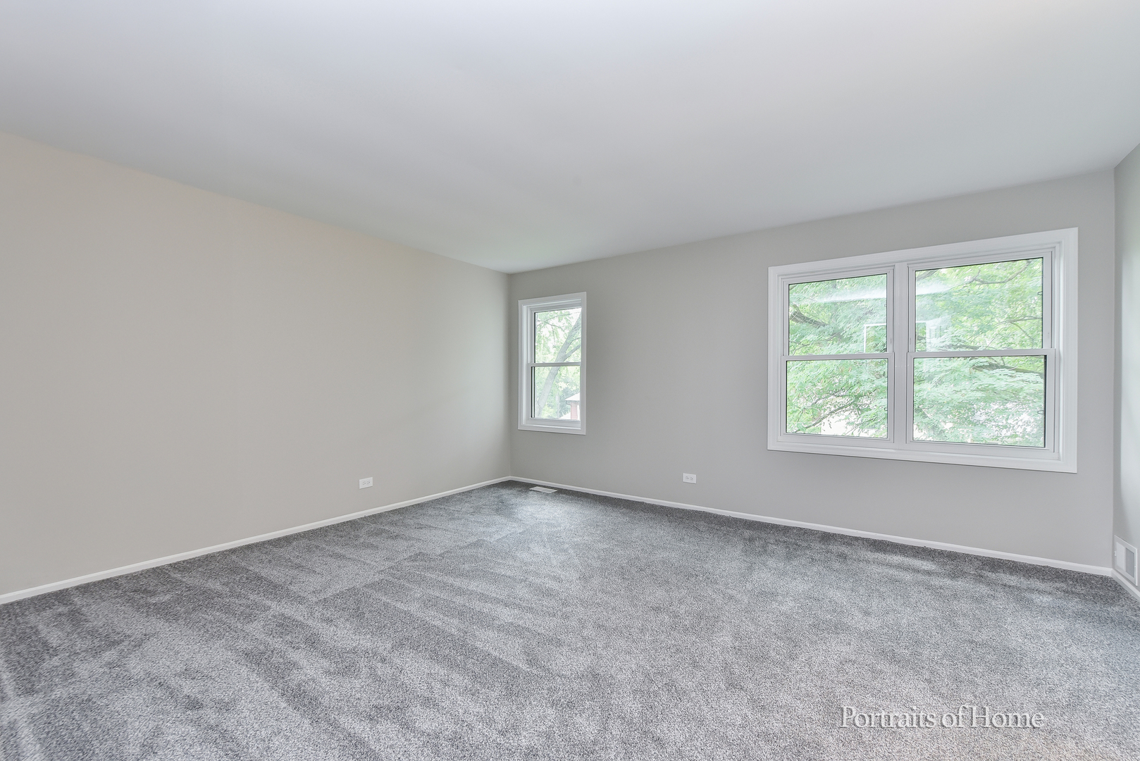 57 white oak Circle, St. Charles, IL 60174