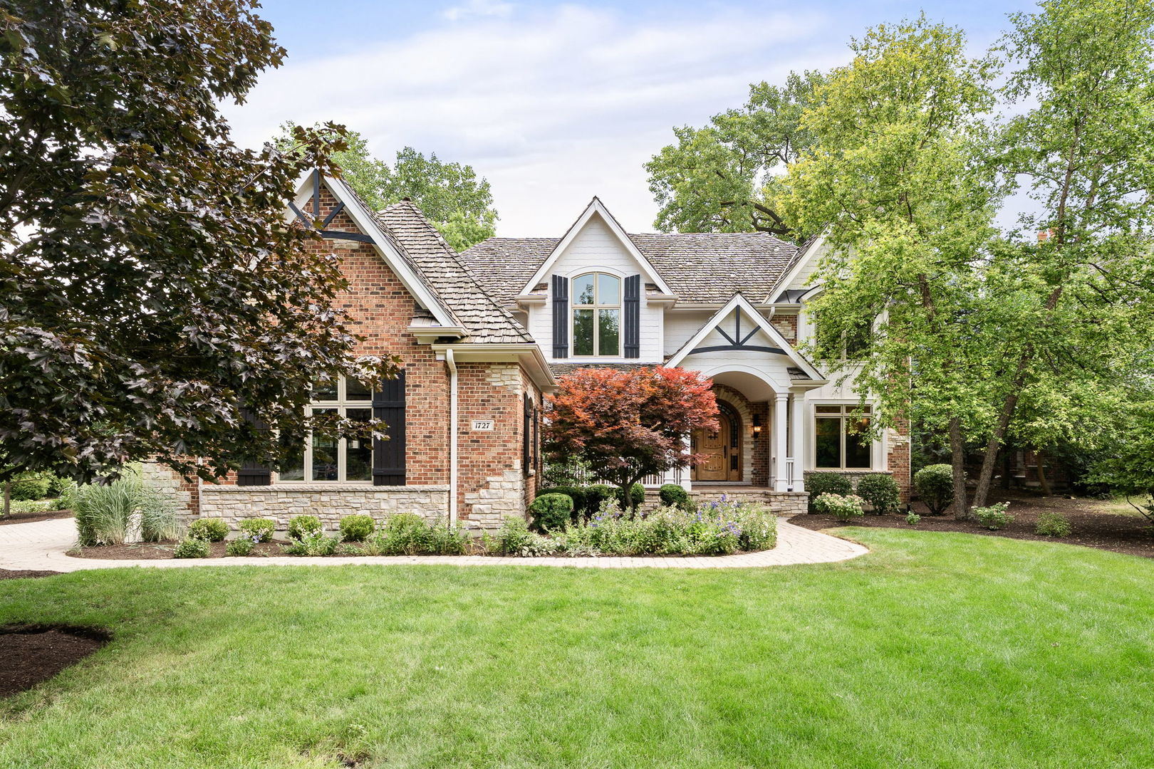 1727 STODDARD Avenue, Wheaton, IL 60187