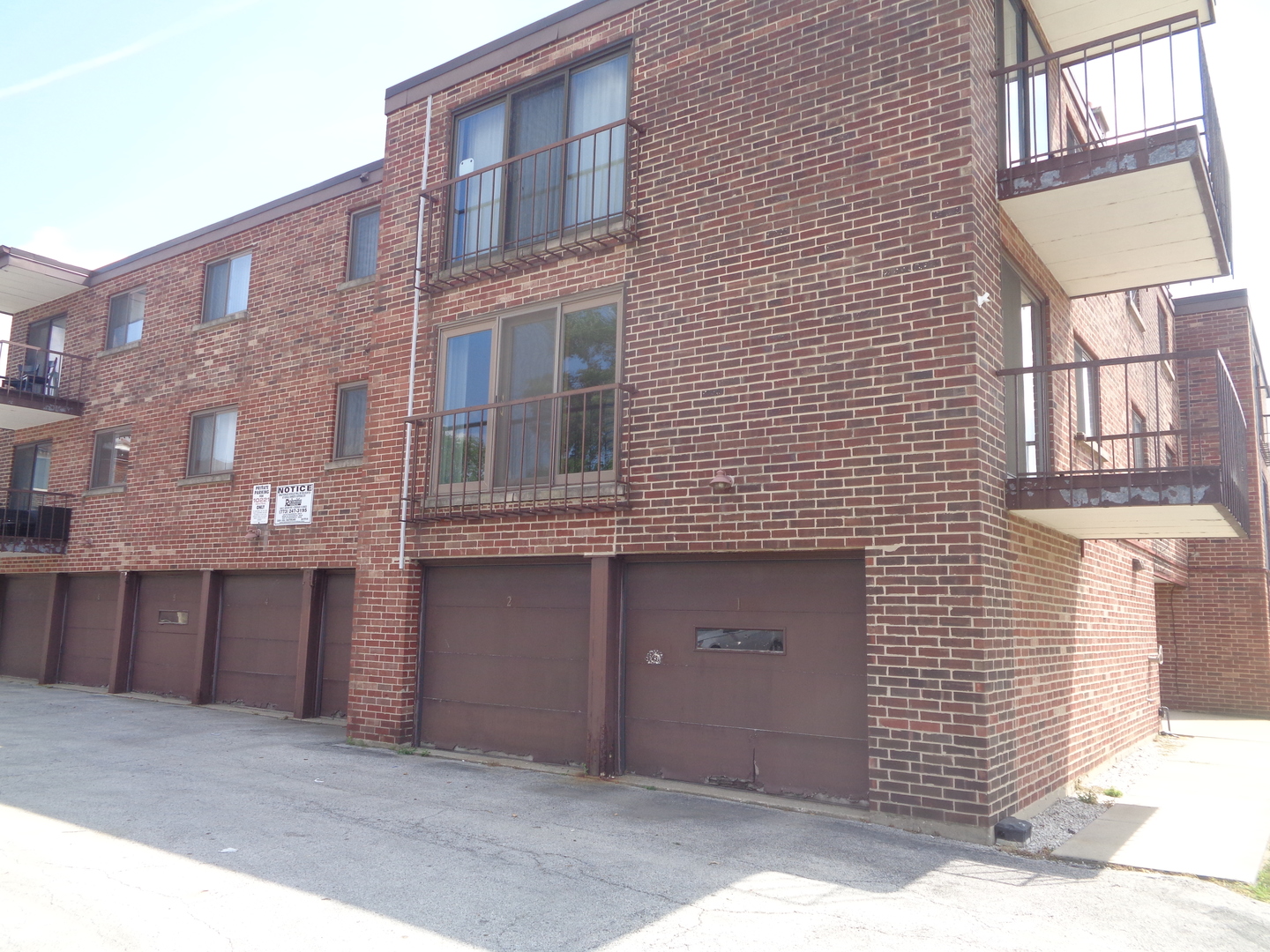 10221 CENTRAL Avenue #2A, Oak Lawn, IL 60453