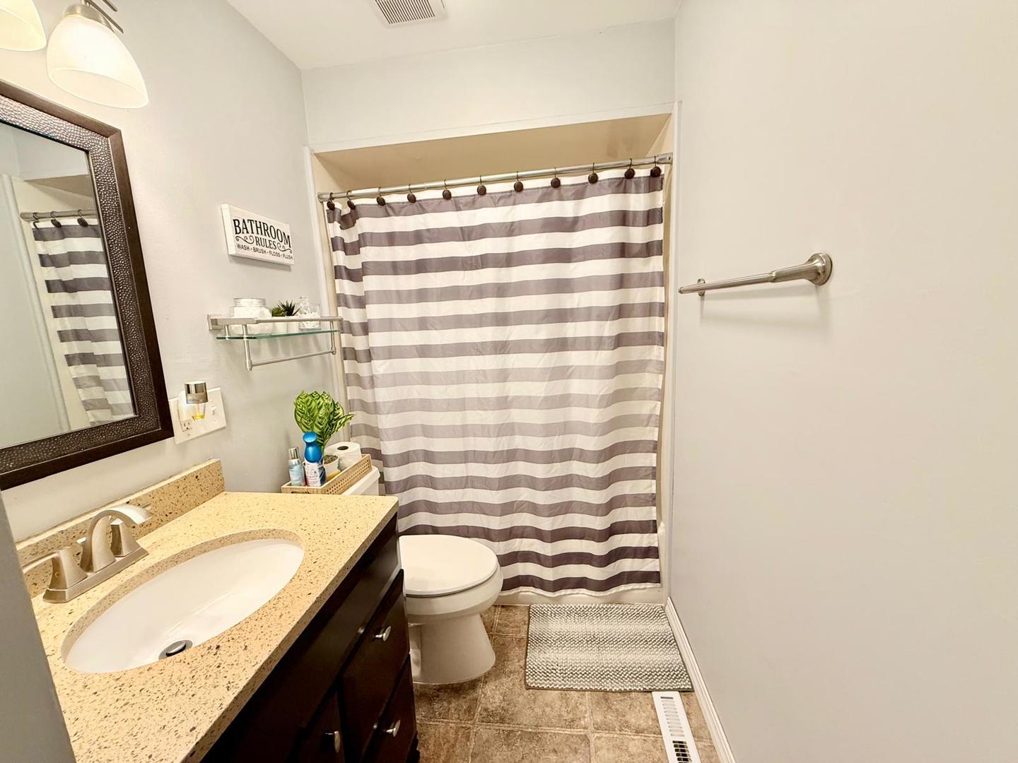 6705 Pheasant Trail, Cary, IL 60013