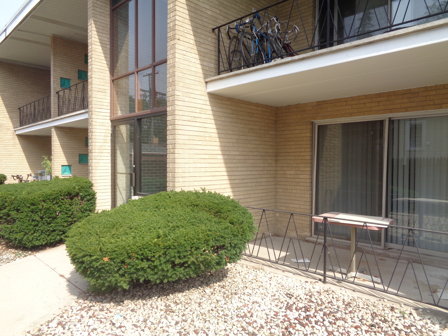 9644 S kedzie Avenue #2, Evergreen Park, IL 60805