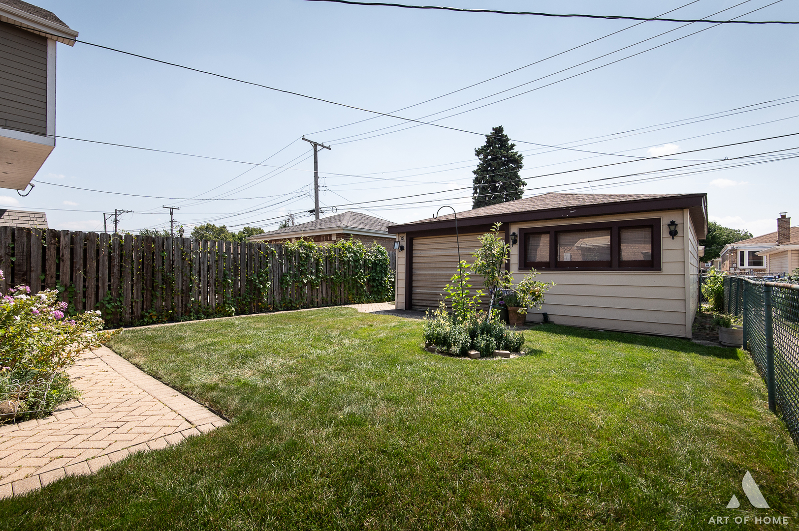 6225 W 63rd Place, Chicago, IL 60638