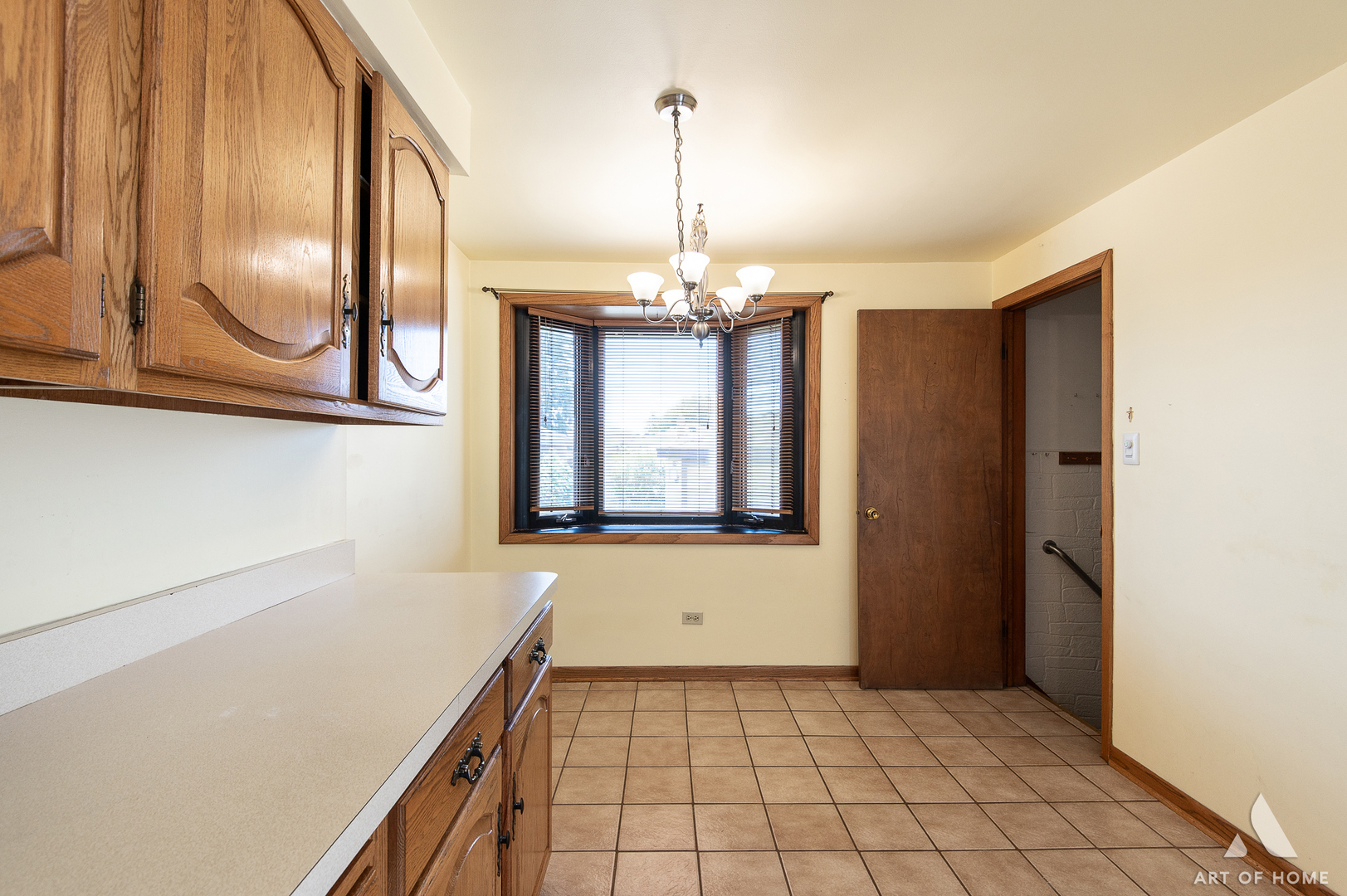 6225 W 63rd Place, Chicago, IL 60638