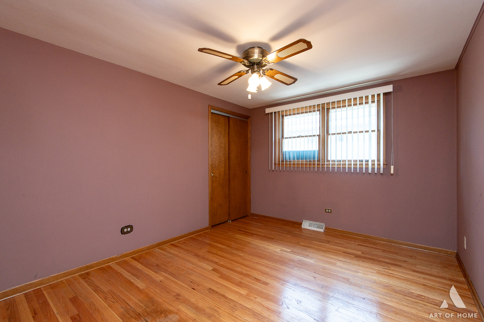 6225 W 63rd Place, Chicago, IL 60638