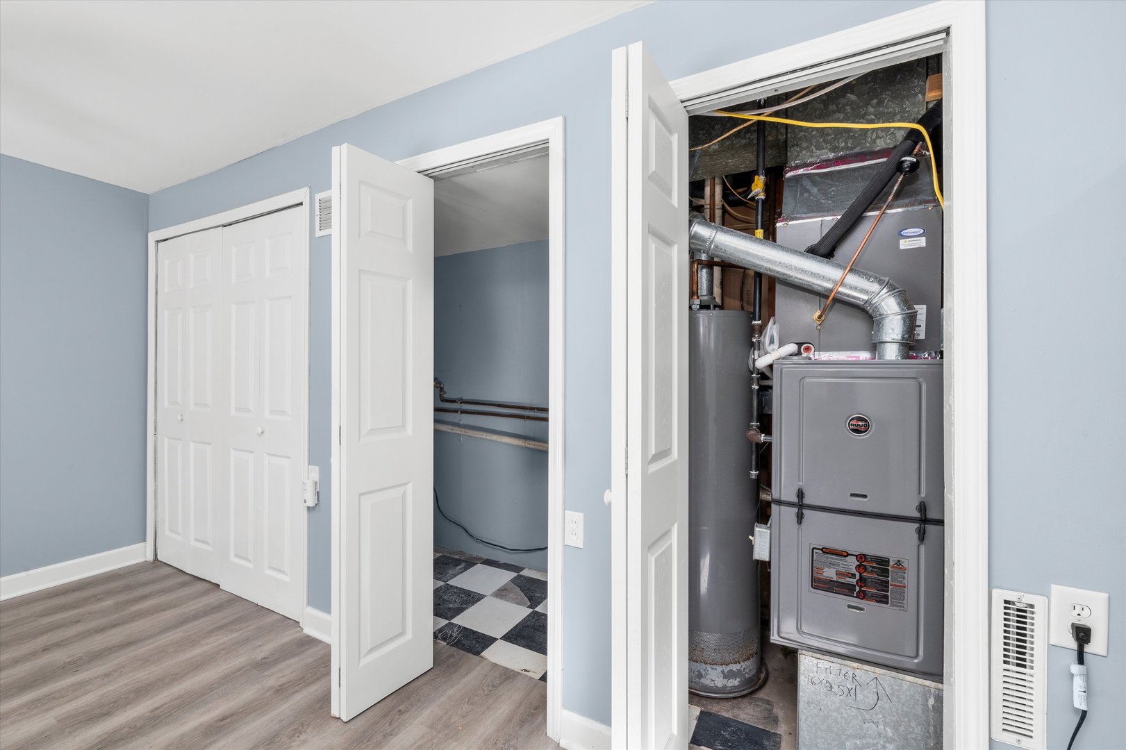 1331 Highland Avenue, Lockport, IL 60441