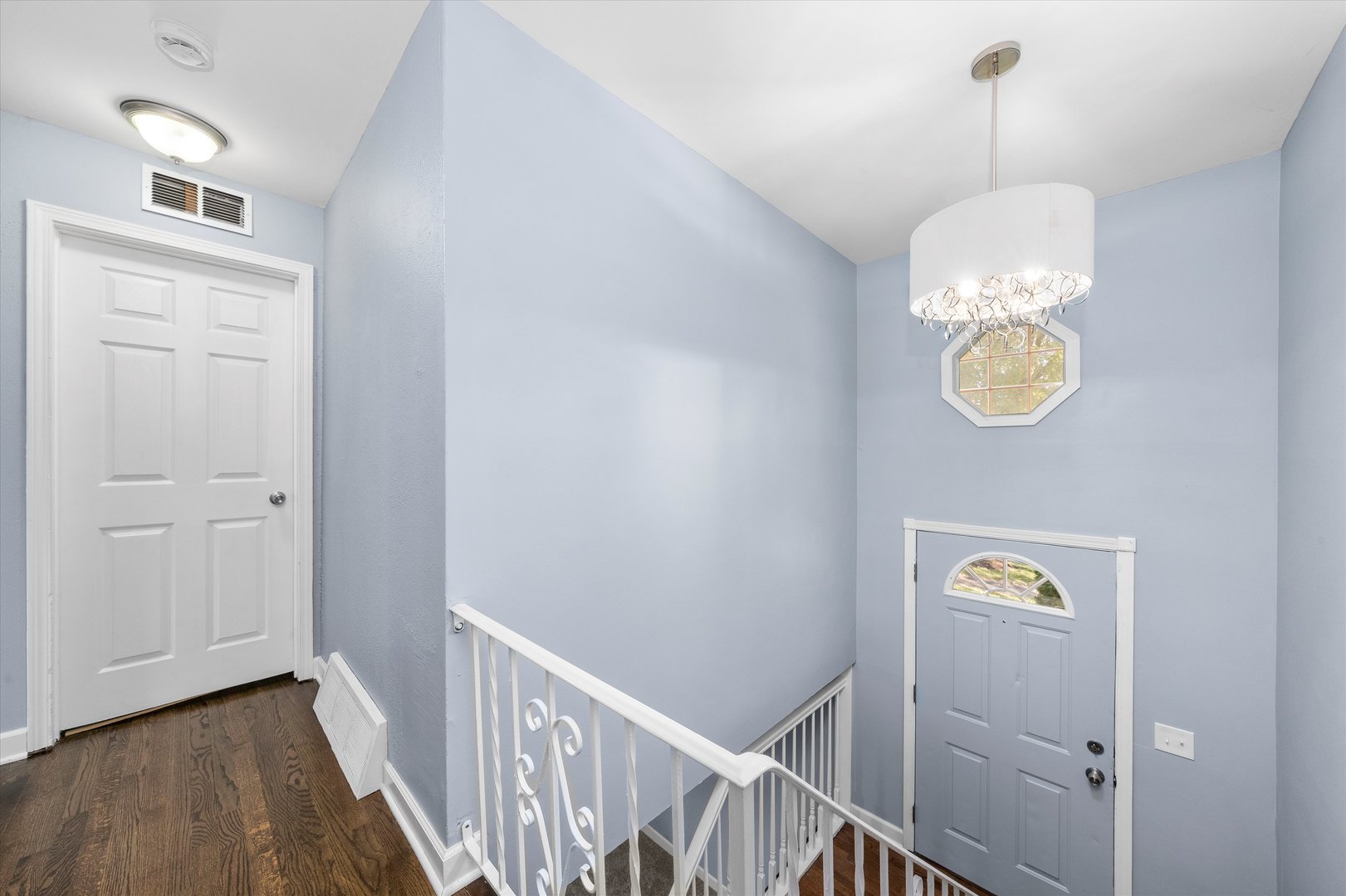 1331 Highland Avenue, Lockport, IL 60441