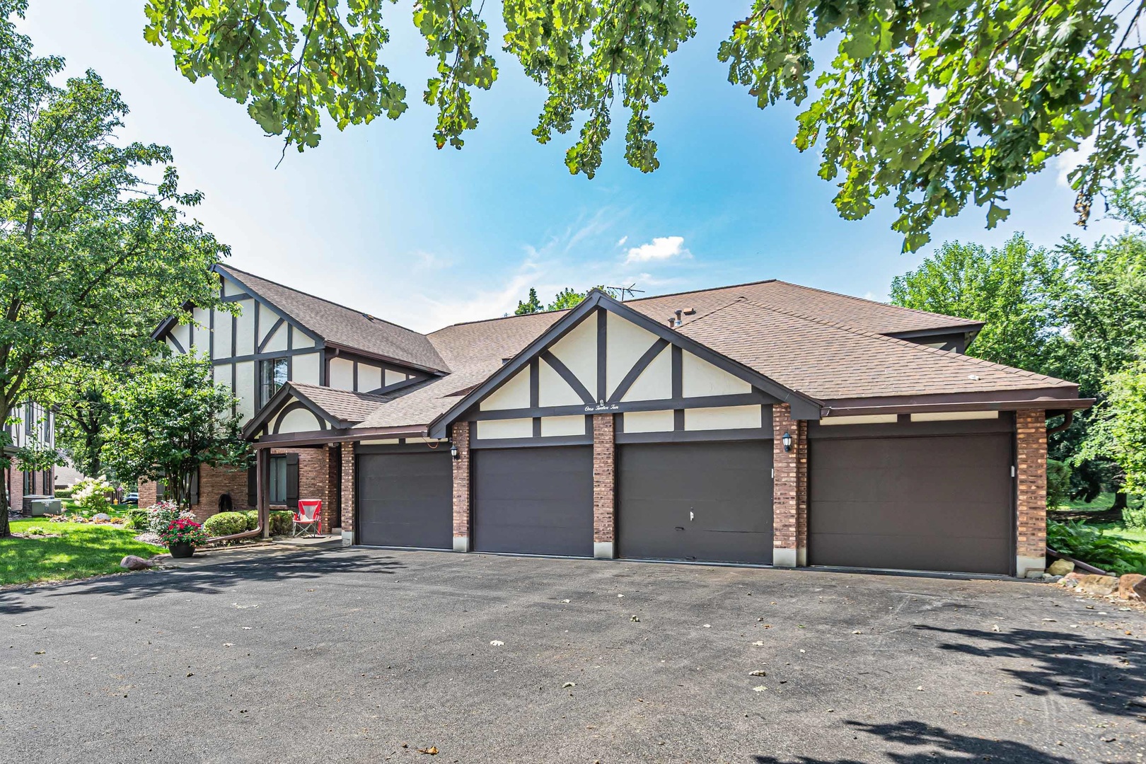 11210 S Cherry Court #52A, Palos Hills, IL 60465