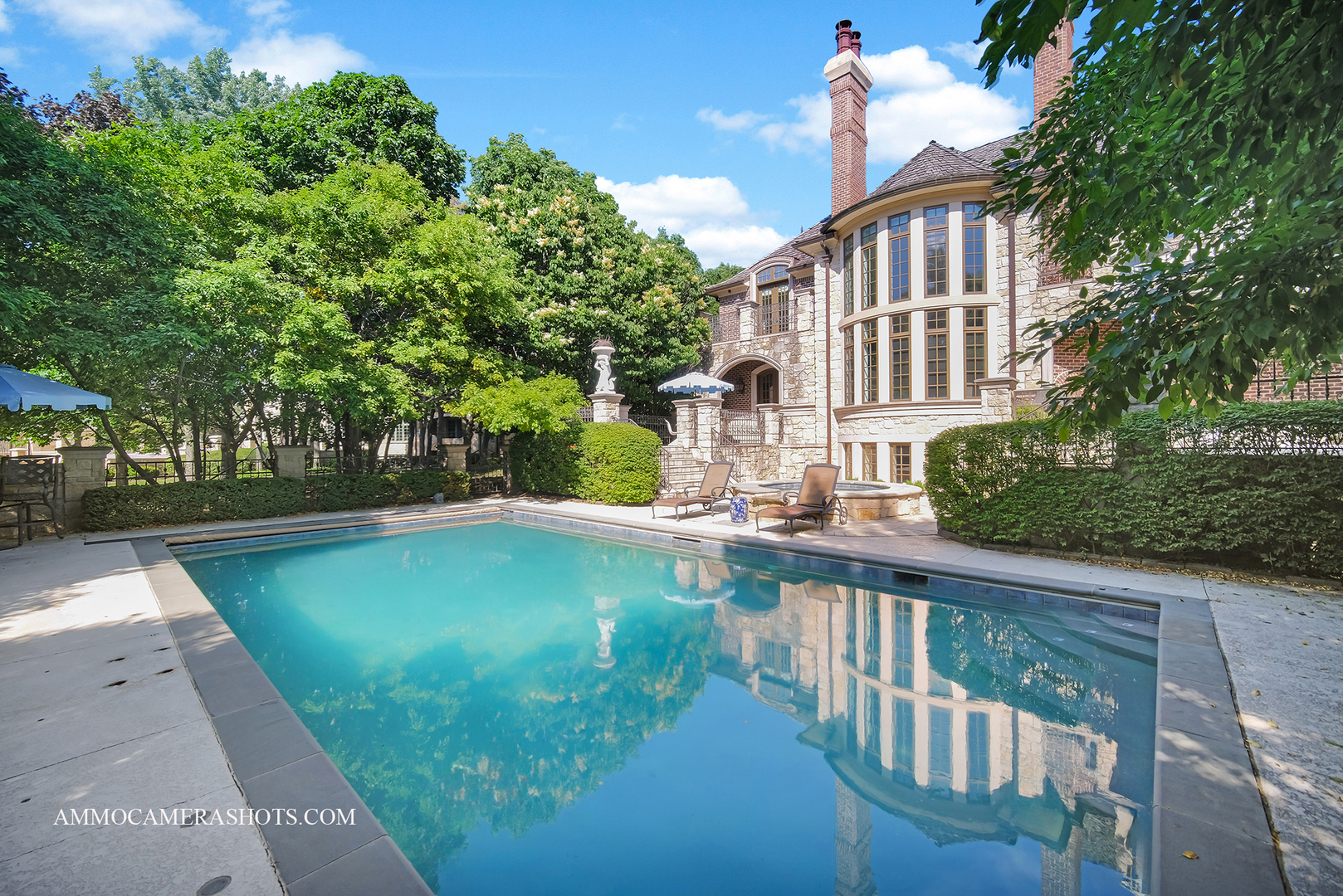 8 Brooke Lane, South Barrington, IL 60010
