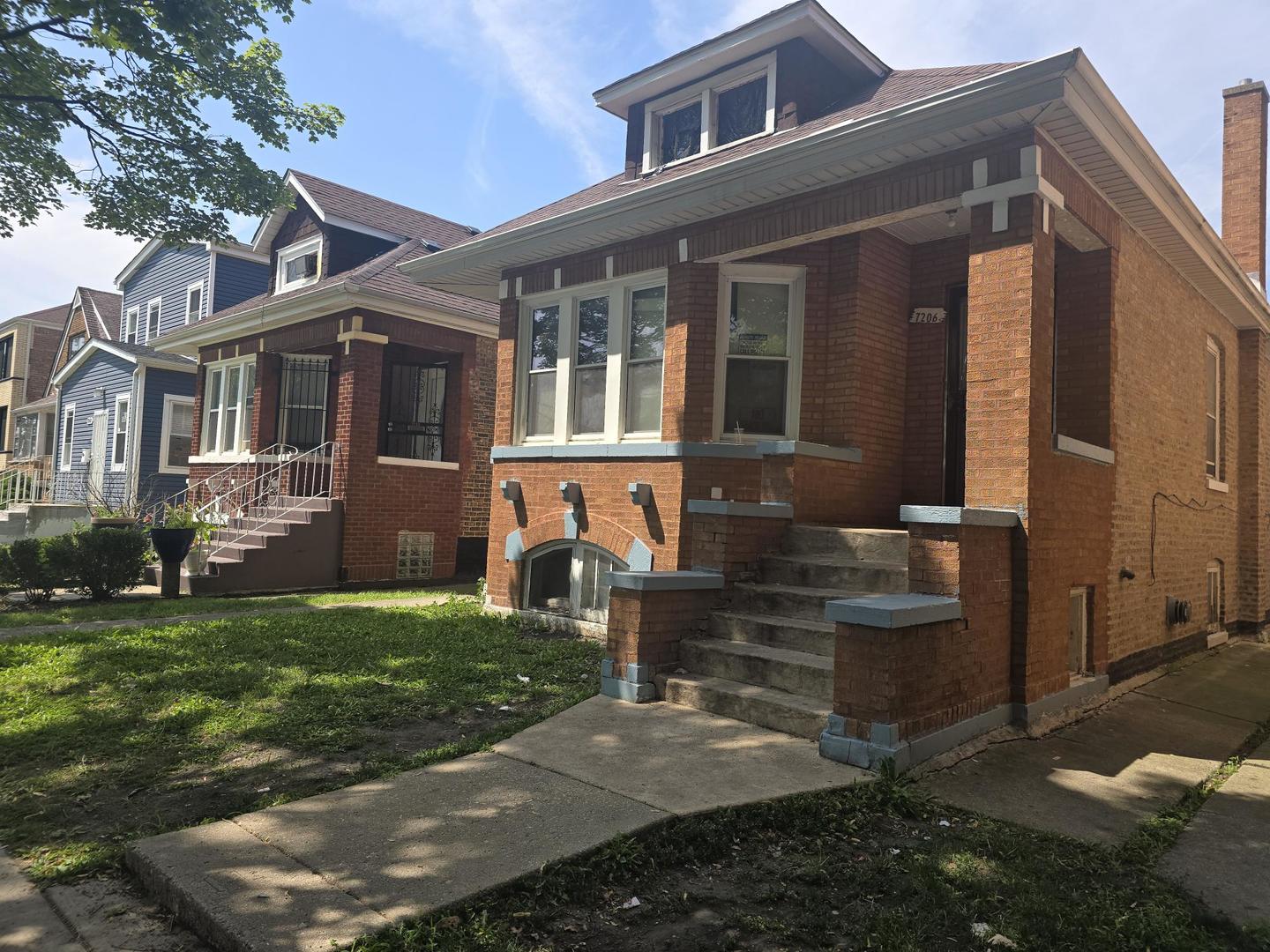 7206 S Fairfield Avenue, Chicago, IL 60629
