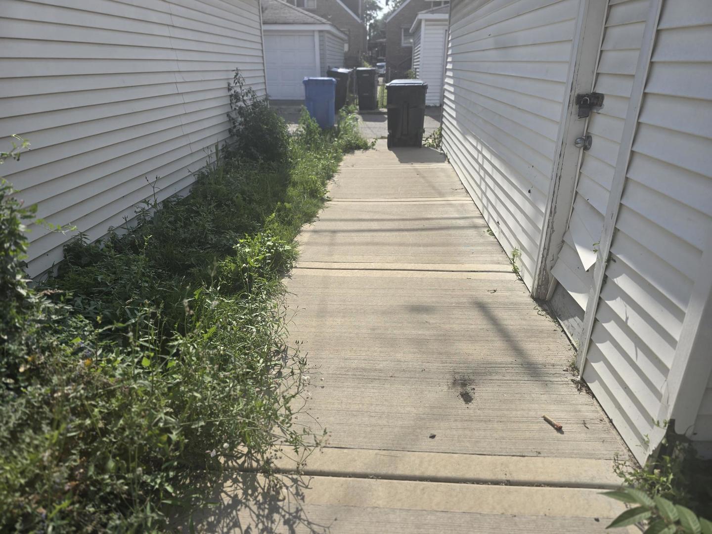 7206 S Fairfield Avenue, Chicago, IL 60629
