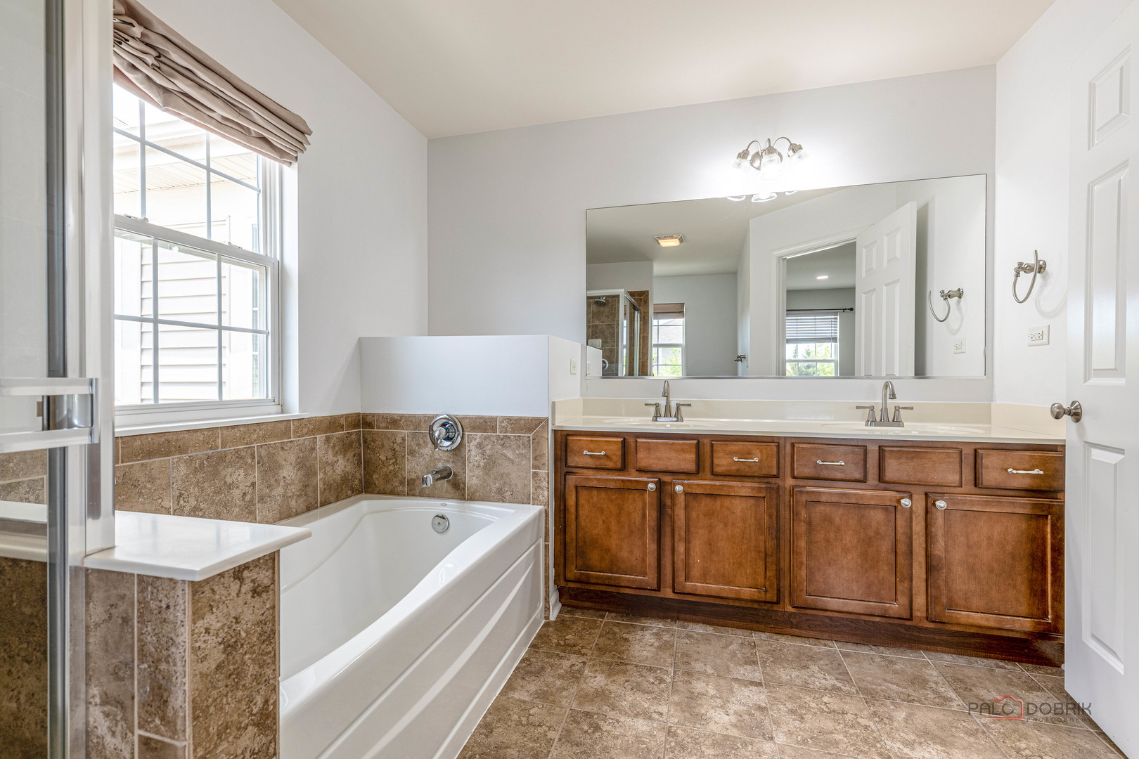 2659 Dunraven Avenue, Naperville, IL 60540