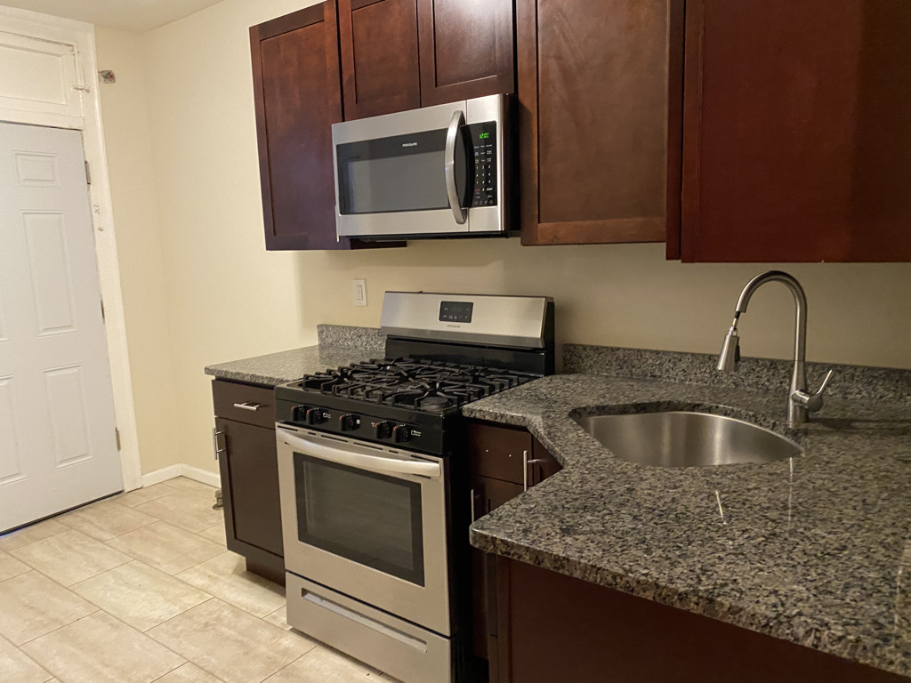 8146 S Maryland Avenue #3, Chicago, IL 60619