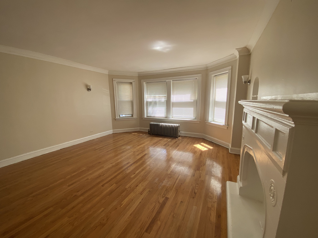 8146 S Maryland Avenue #3, Chicago, IL 60619