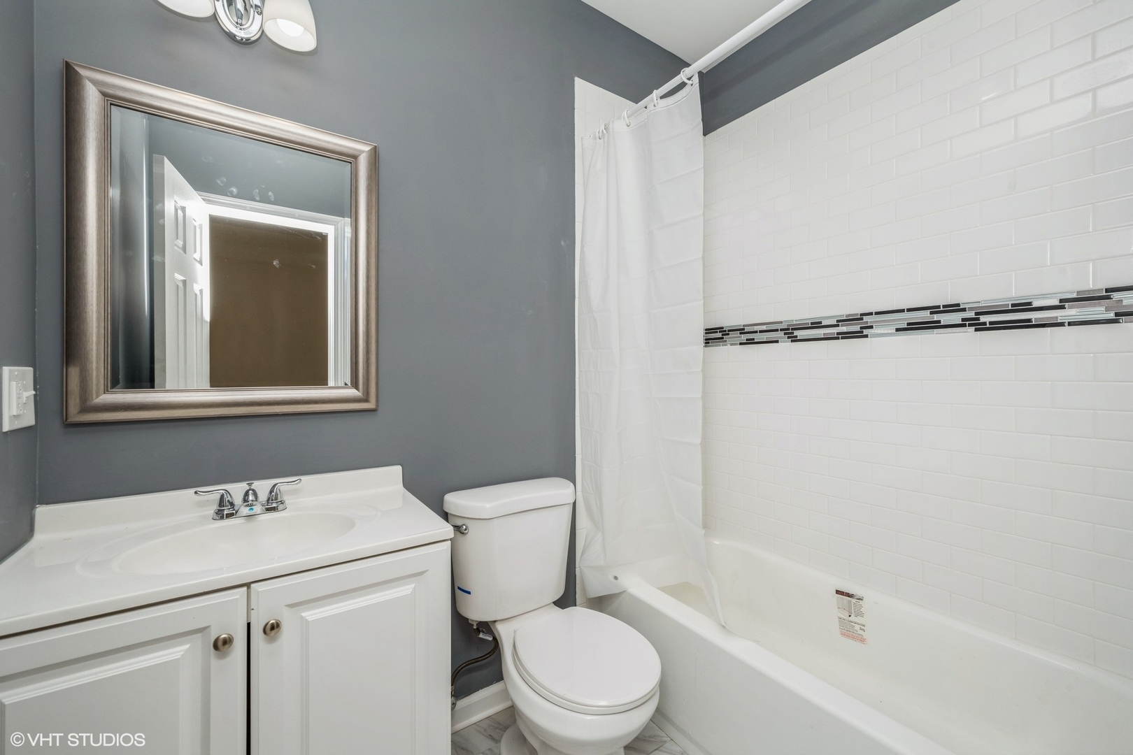 5026 W Madison Street #1, Chicago, IL 60644