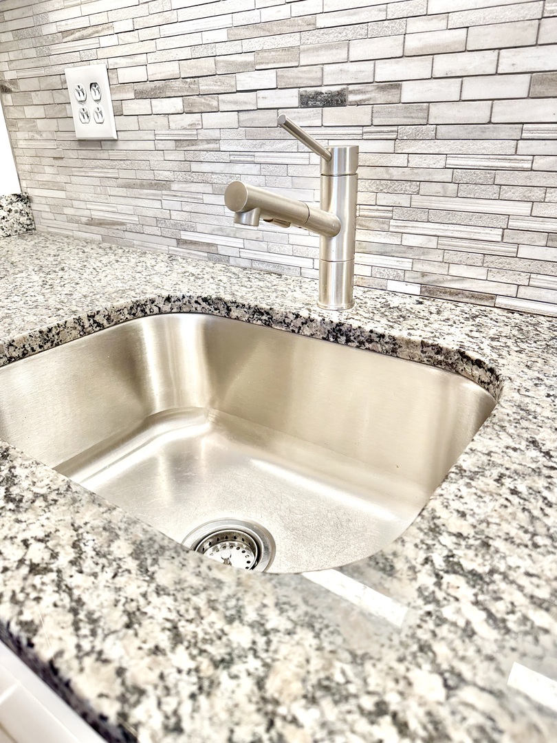 330 W Diversey Parkway #2509, Chicago, IL 60657