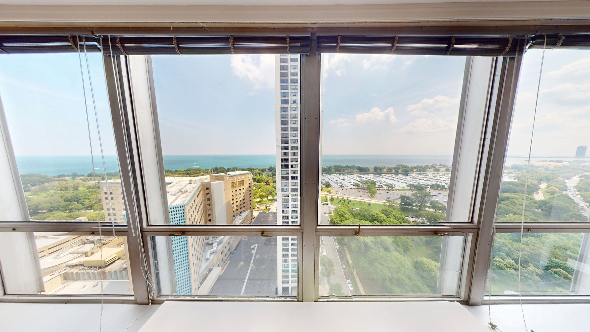 330 W Diversey Parkway #2509, Chicago, IL 60657