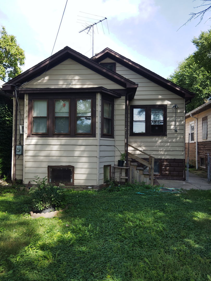 10102 S Yale Avenue, Chicago, IL 60628