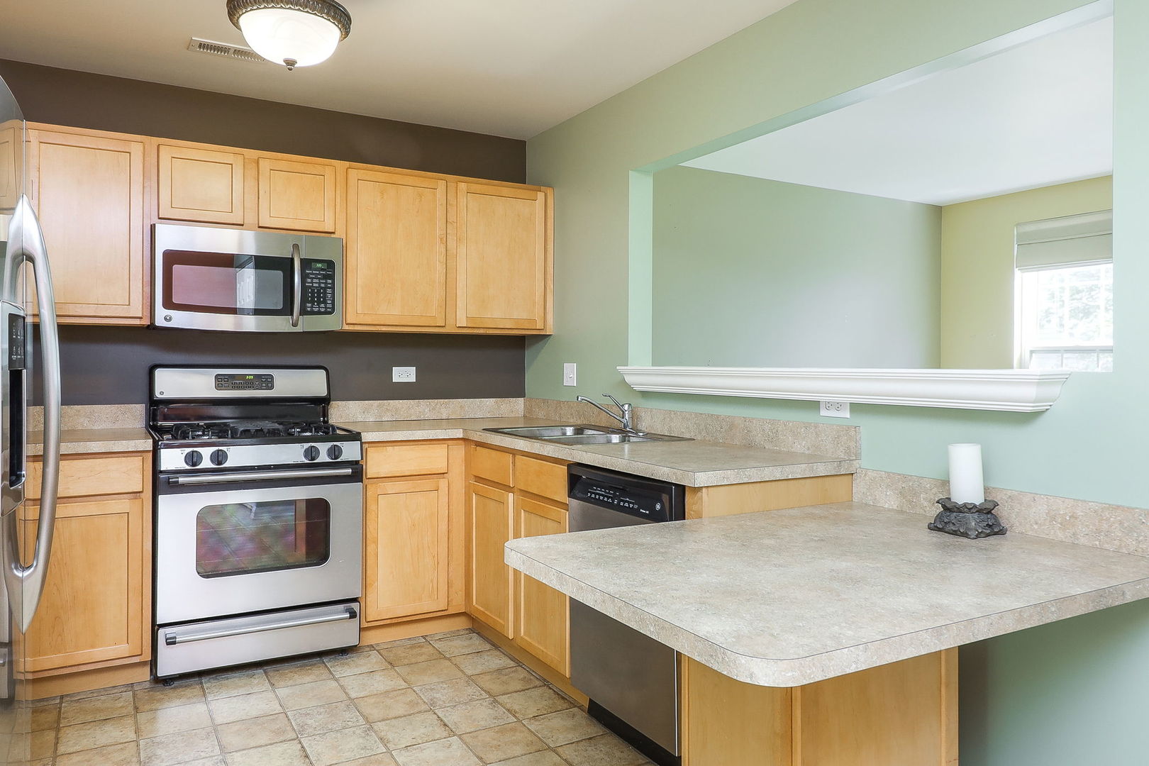 675 Serendipity Drive, Aurora, IL 60504