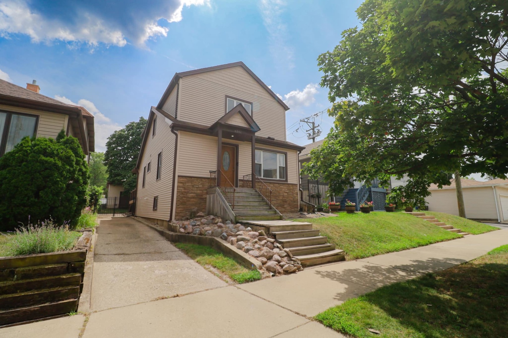 6341 W EDDY Street, Chicago, IL 60634