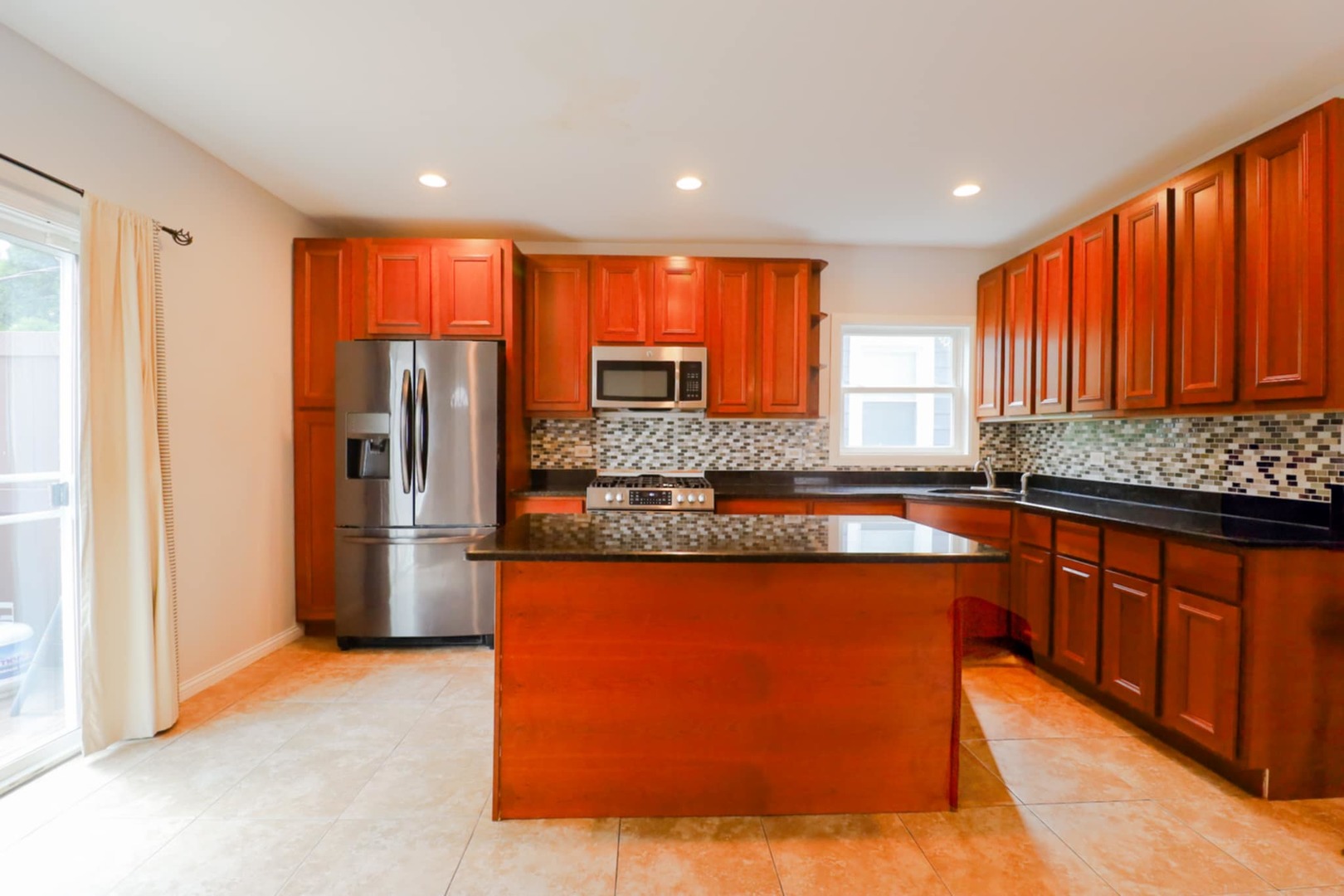 6341 W EDDY Street, Chicago, IL 60634