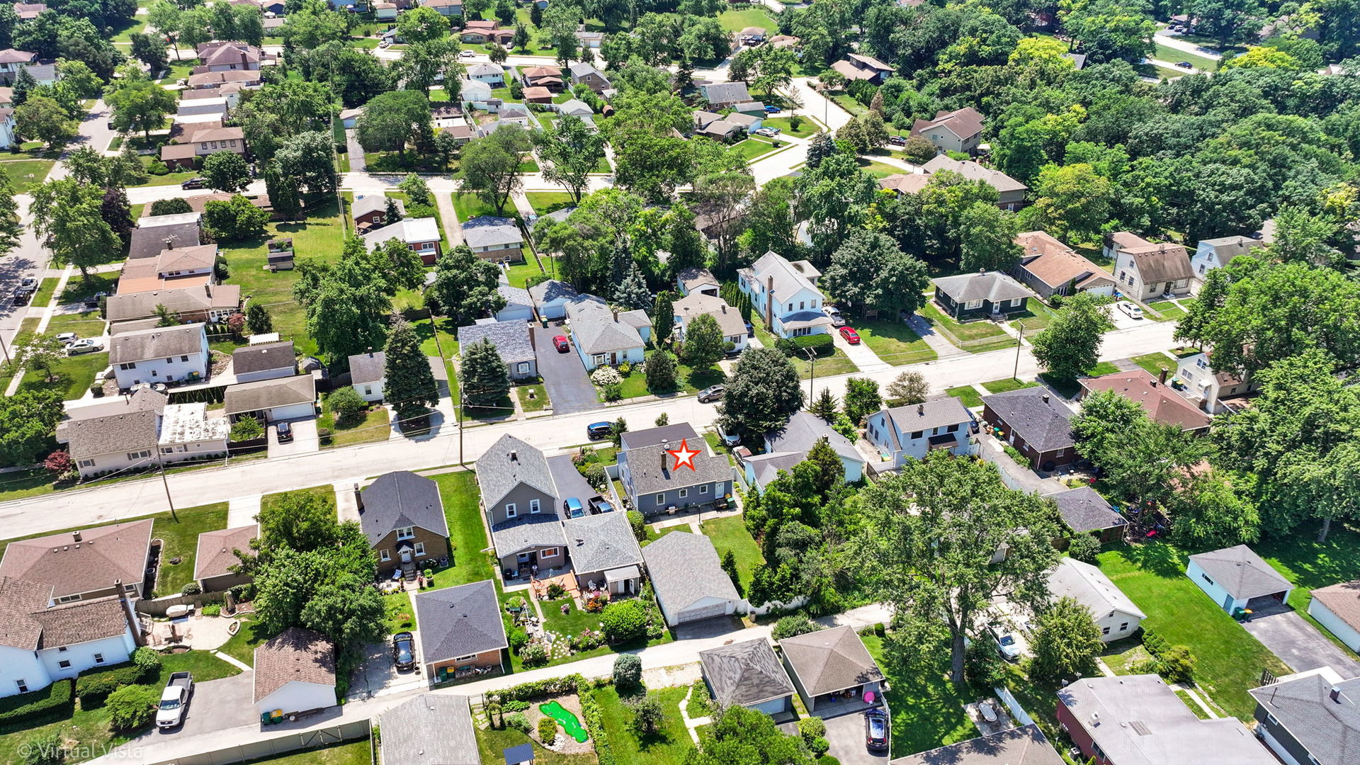 15 Ridge Road, Lemont, IL 60439