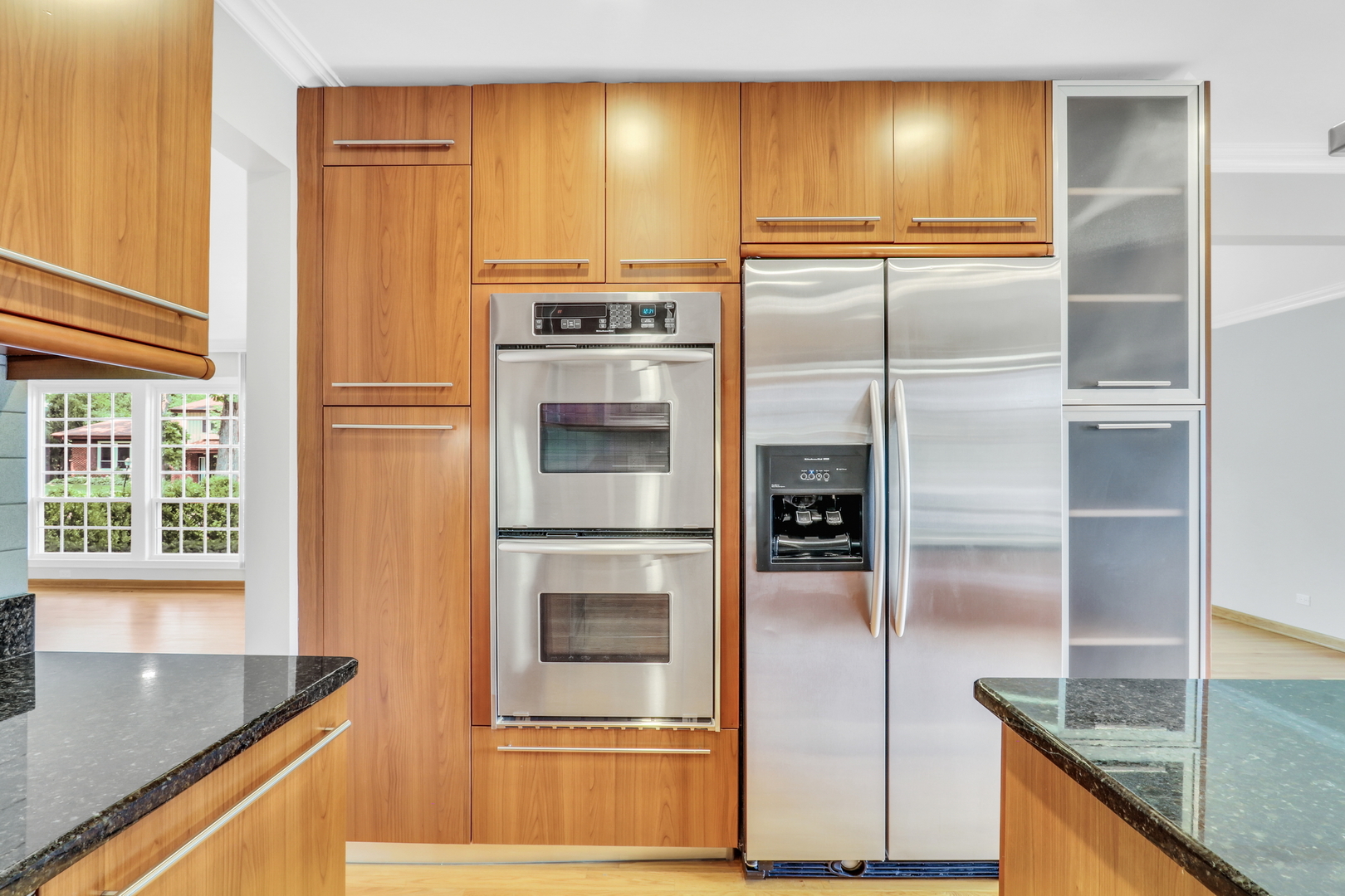 1206 Lynn Terrace, Highland Park, IL 60035