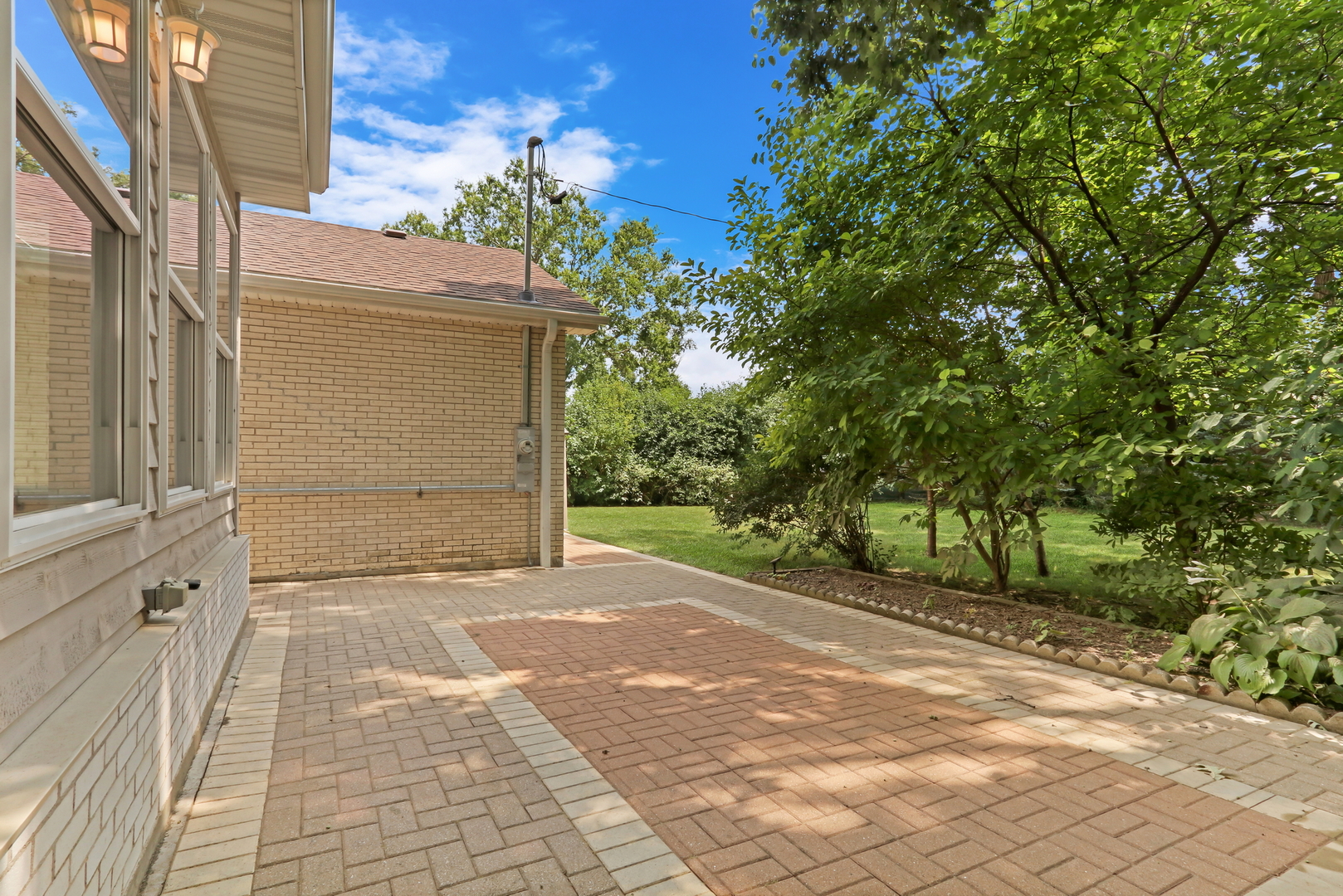 1206 Lynn Terrace, Highland Park, IL 60035