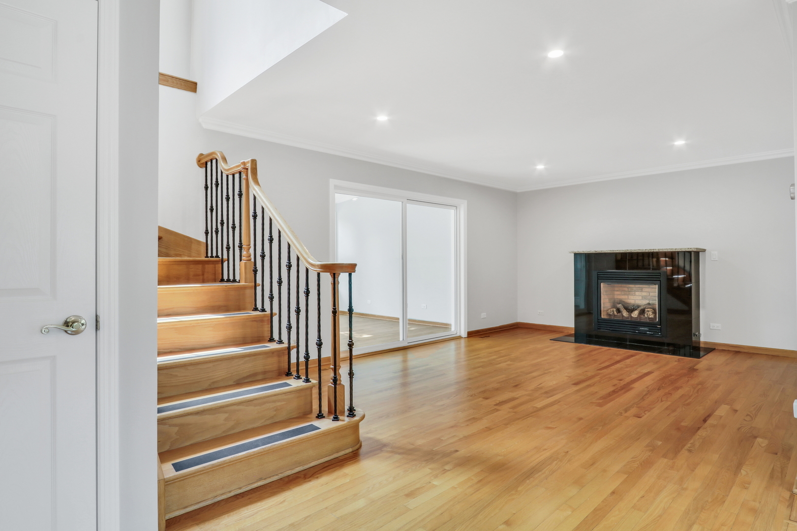 1206 Lynn Terrace, Highland Park, IL 60035
