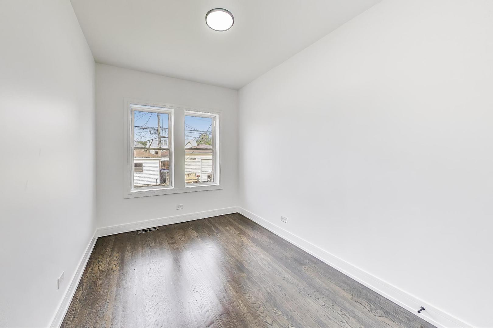 6446 S Whipple Street, Chicago, IL 60629