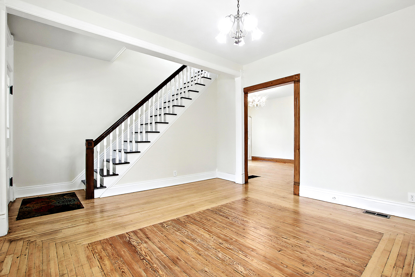 726 North Avenue, Waukegan, IL 60085