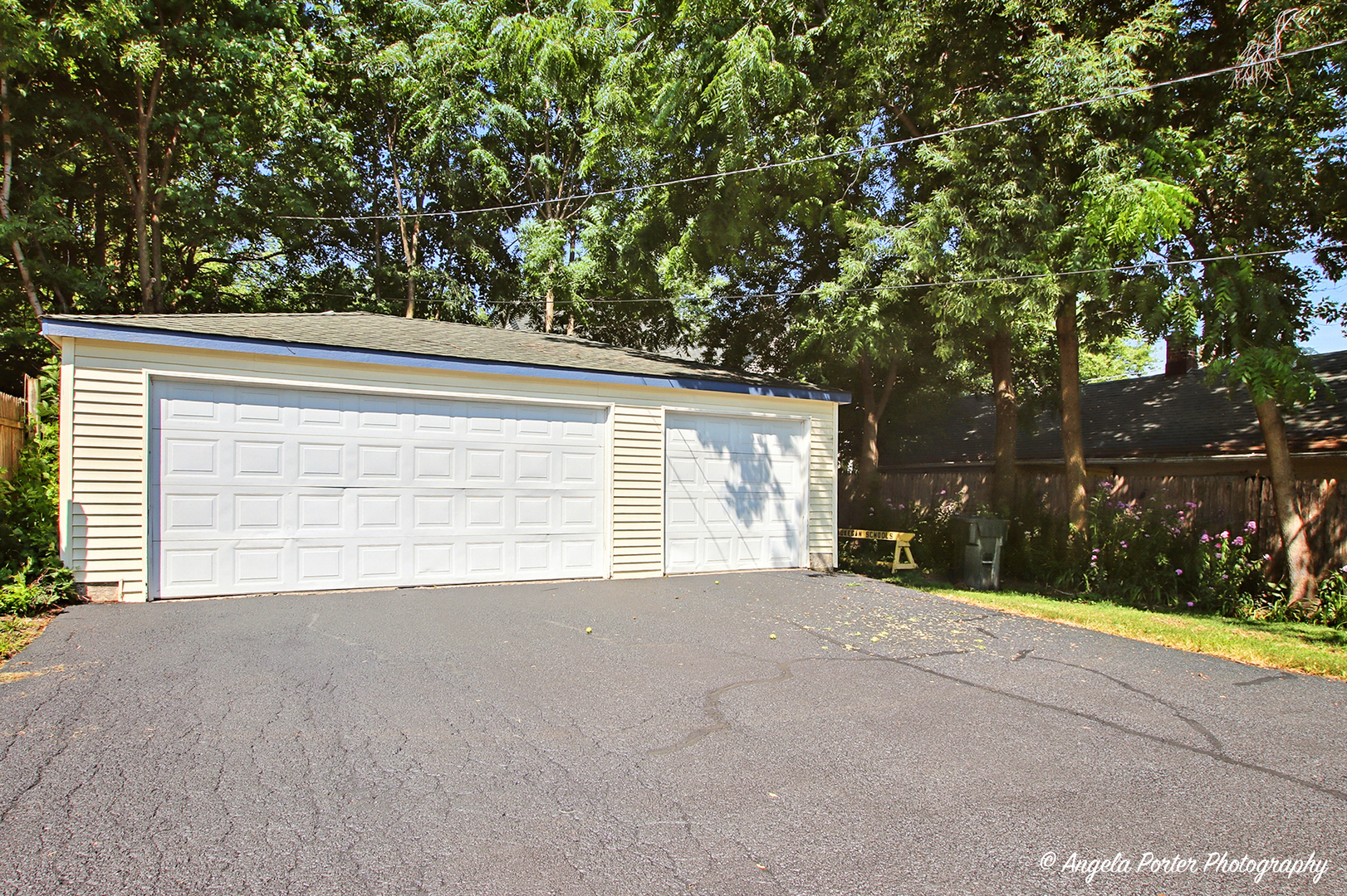 726 North Avenue, Waukegan, IL 60085