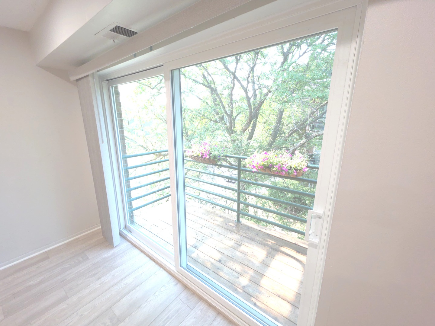 900 Casey Court #27-06, Schaumburg, IL 60173