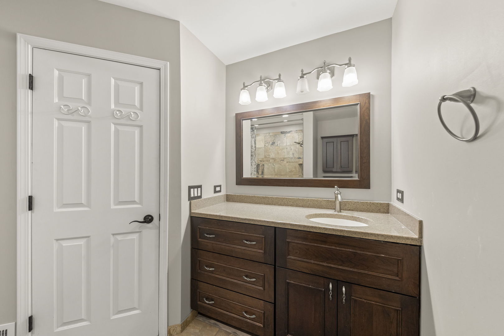 2623 Cobblestone Drive, Crystal Lake, IL 60012