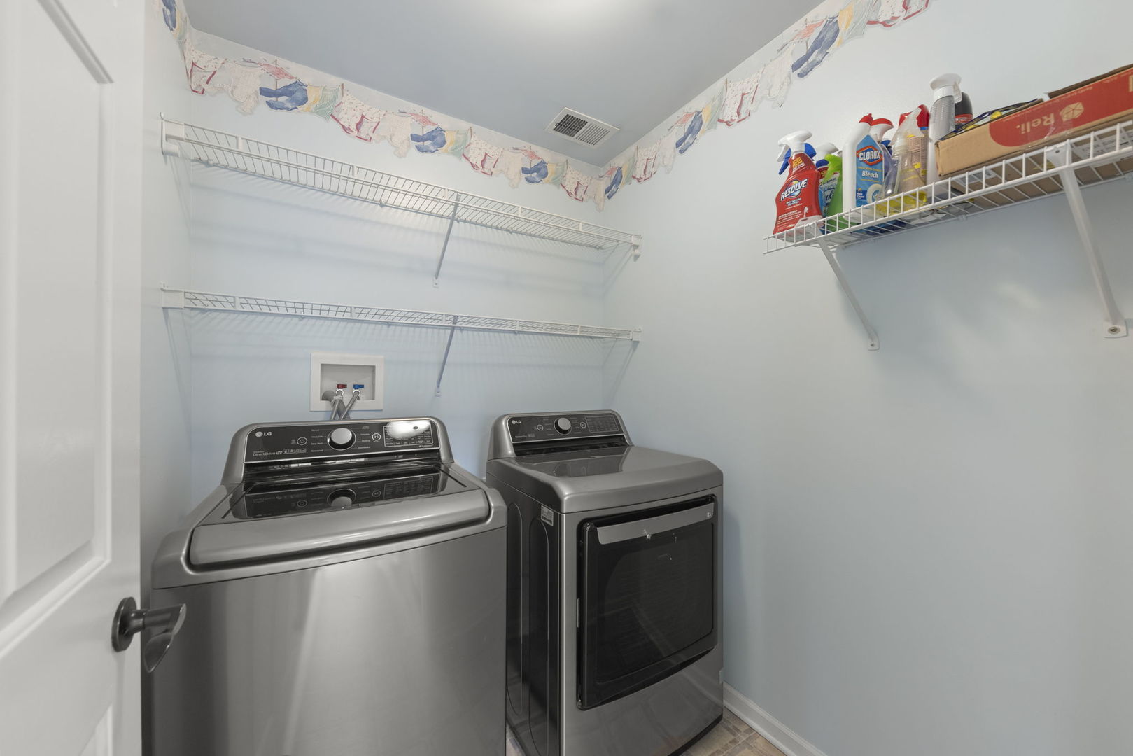 2623 Cobblestone Drive, Crystal Lake, IL 60012