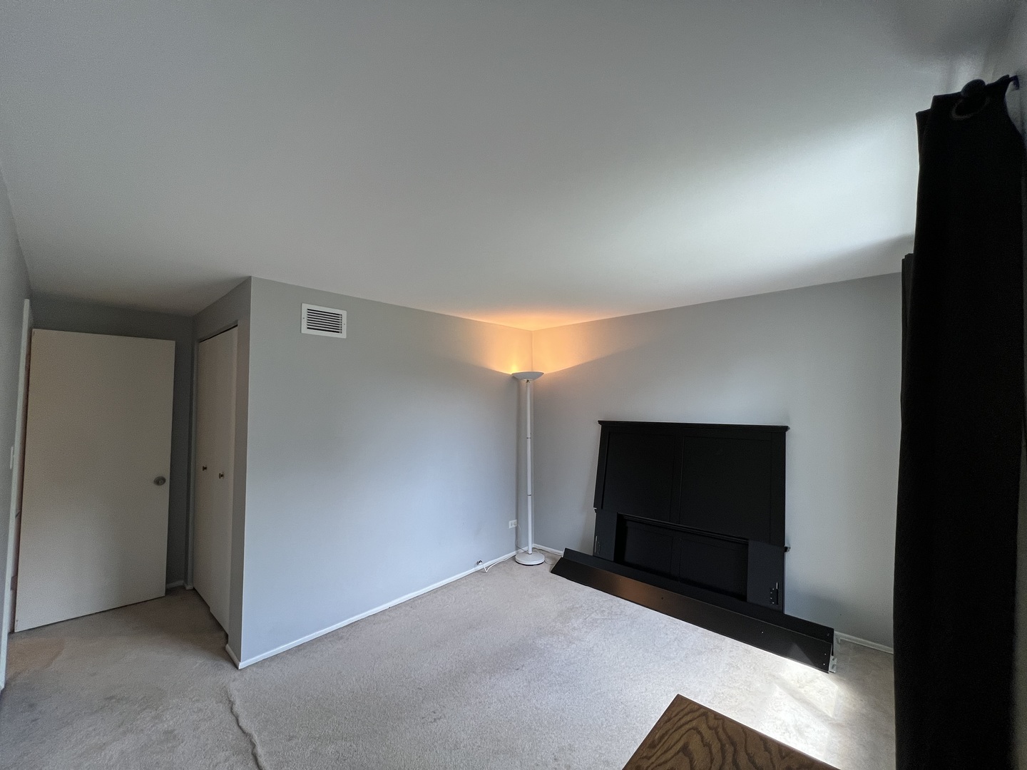 617 Westwood Court, Wheeling, IL 60090