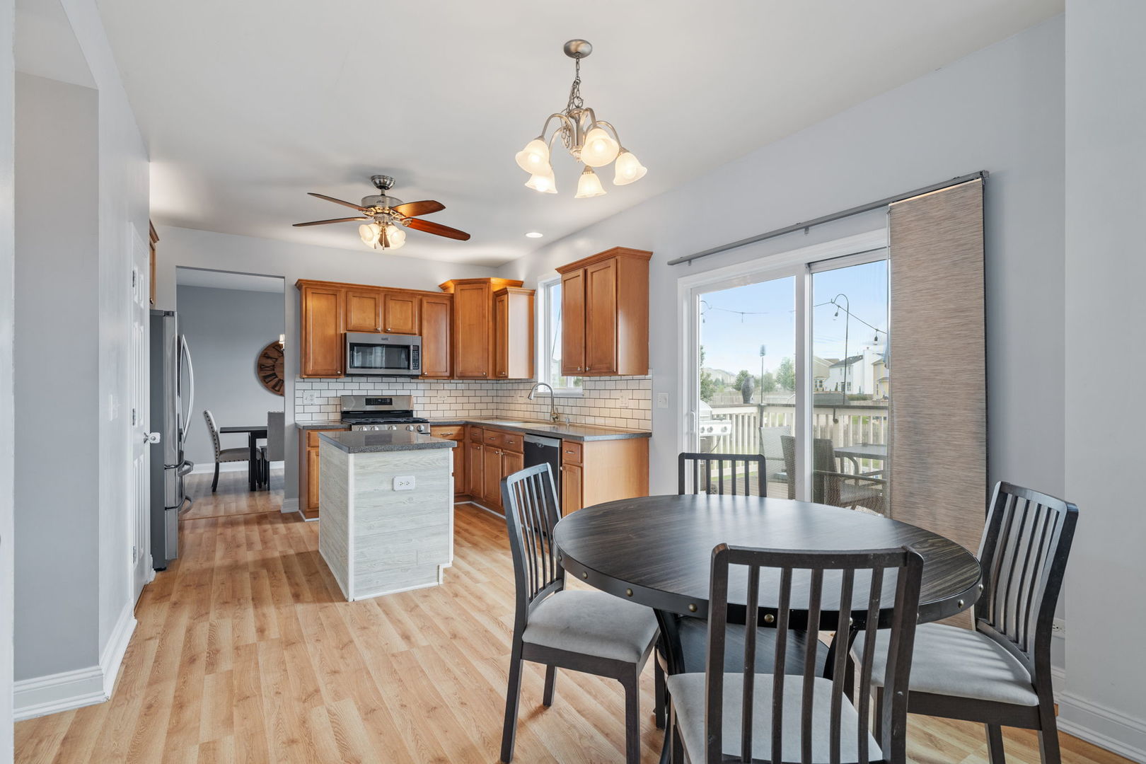 2332 Winterthur Green, Yorkville, IL 60560