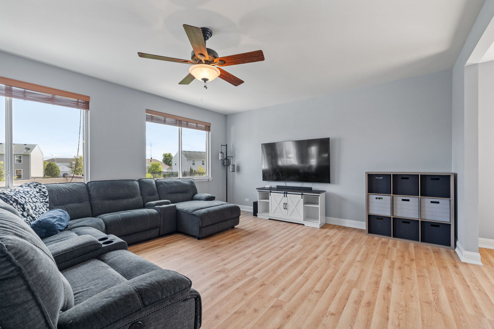 2332 Winterthur Green, Yorkville, IL 60560