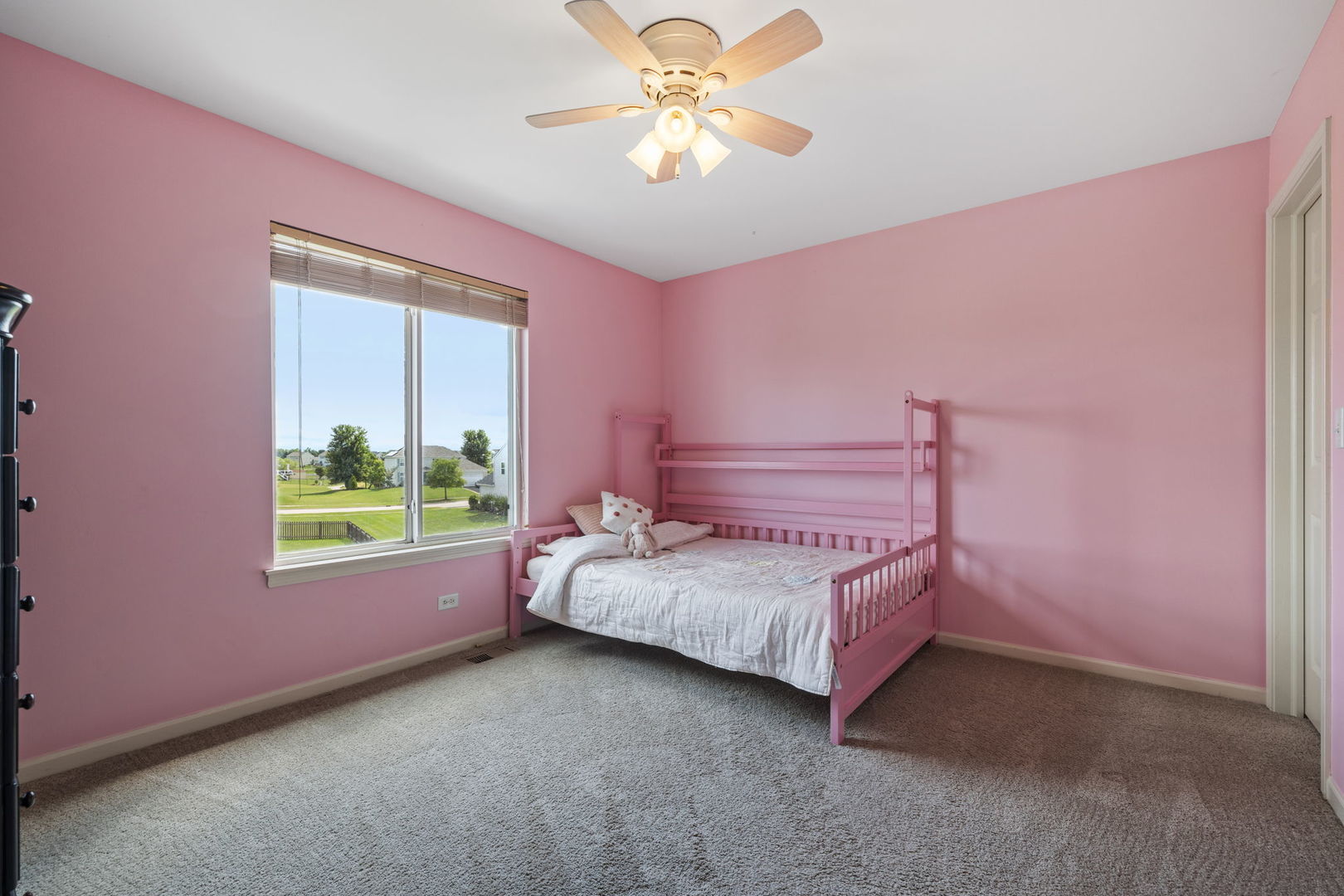2332 Winterthur Green, Yorkville, IL 60560