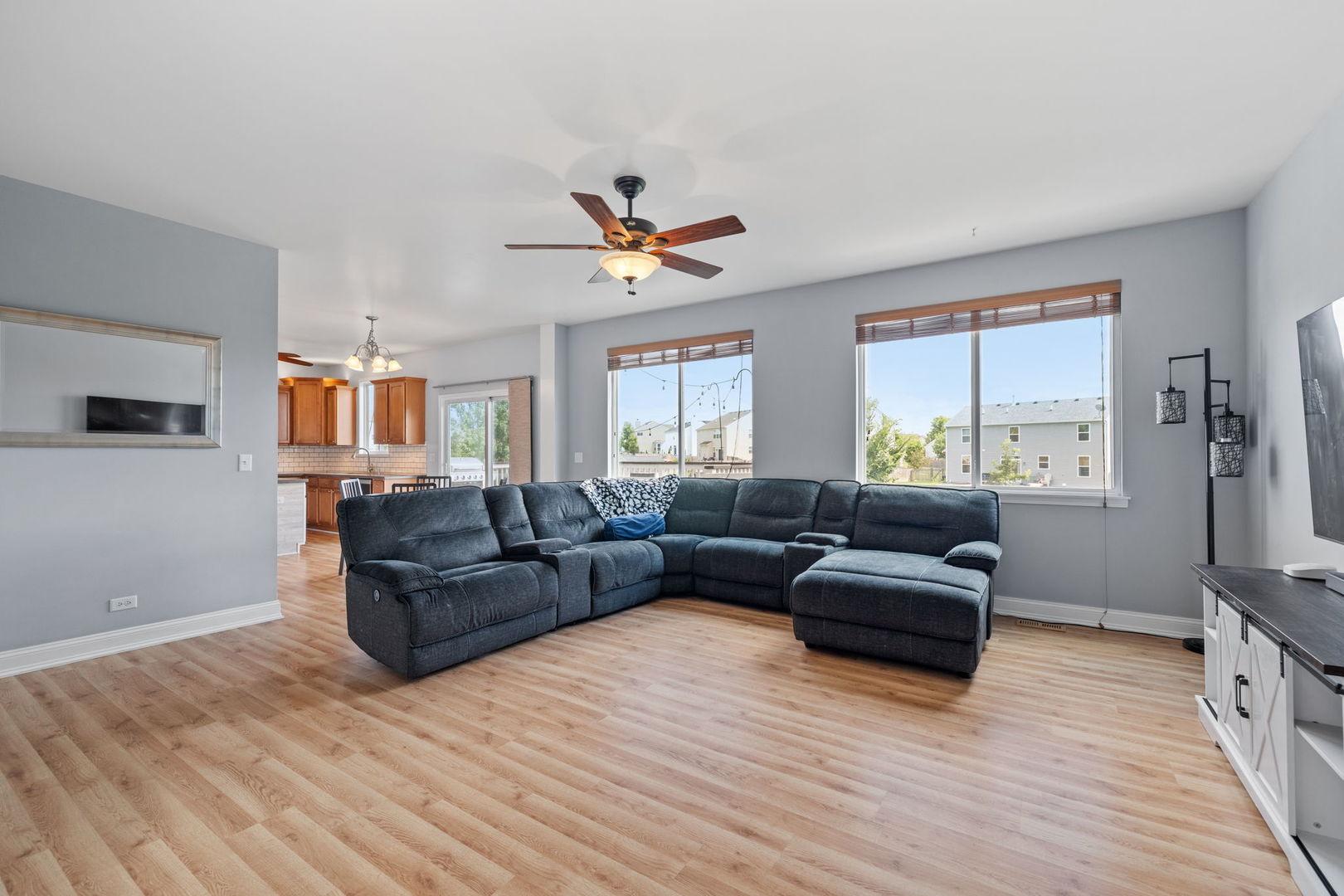 2332 Winterthur Green, Yorkville, IL 60560
