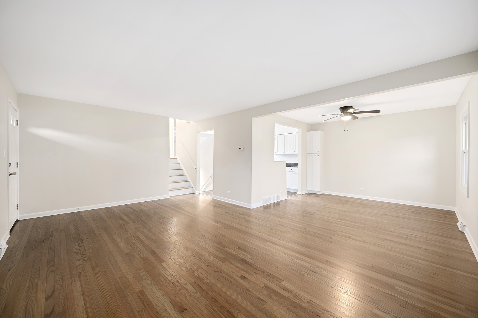 2614 Burlington Avenue, Downers Grove, IL 60515