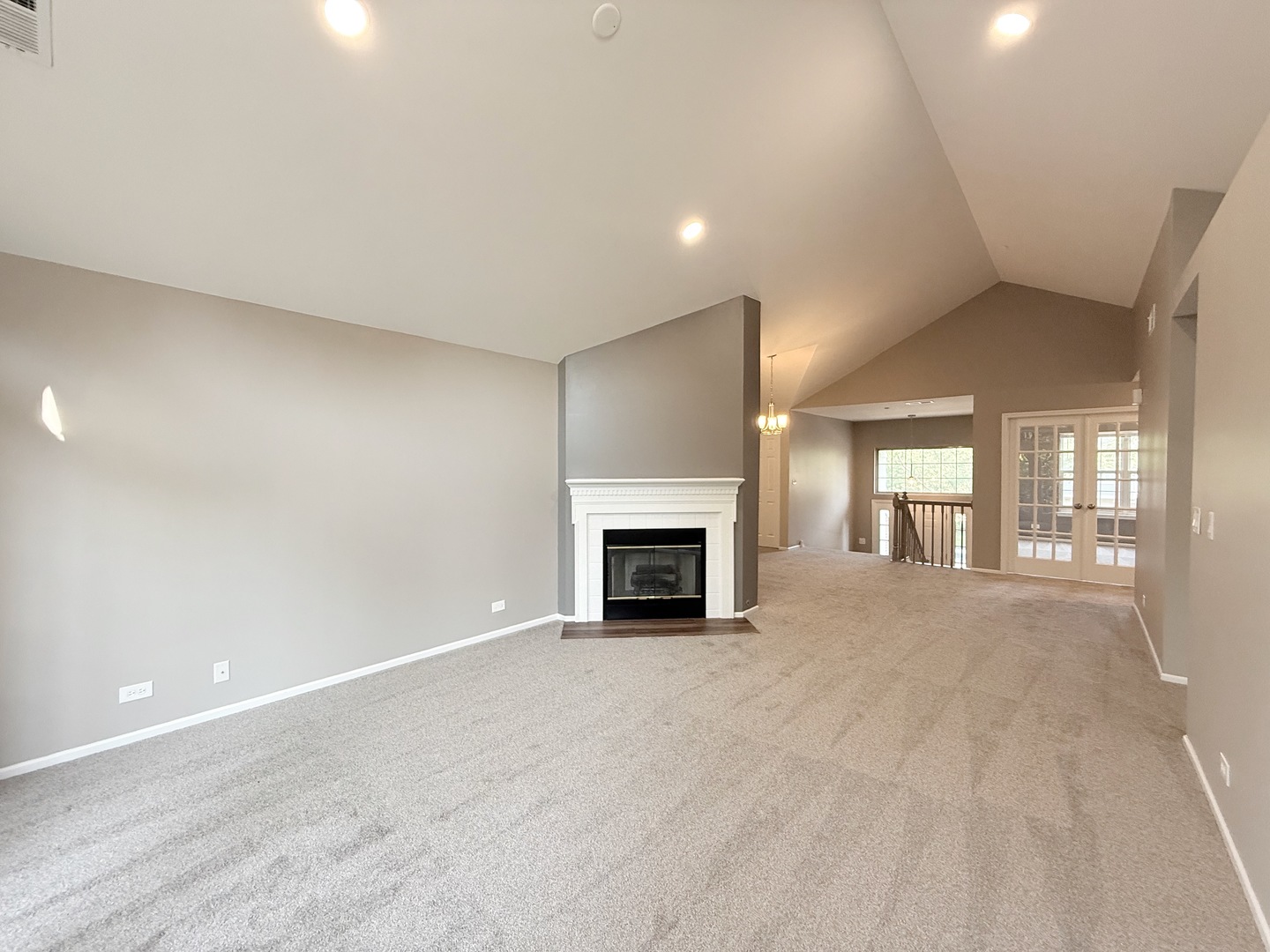 1623 Camberley Court, Bartlett, IL 60103