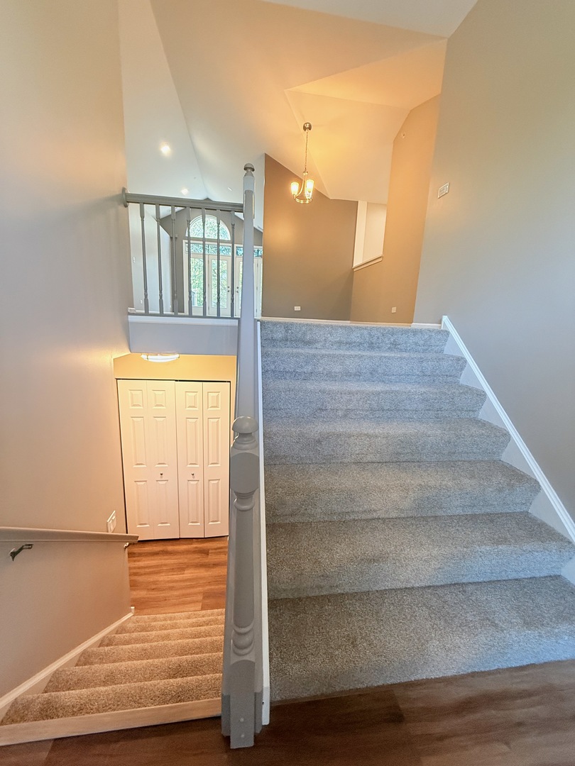 1623 Camberley Court, Bartlett, IL 60103